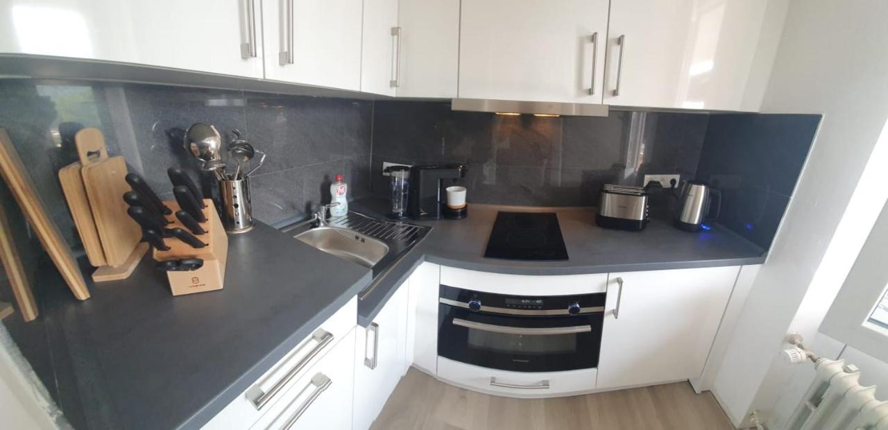 Appartement Schoenblick Stadtteil Bad Muenster Am Stein Ebernburg 巴特克罗伊茨纳赫 外观 照片